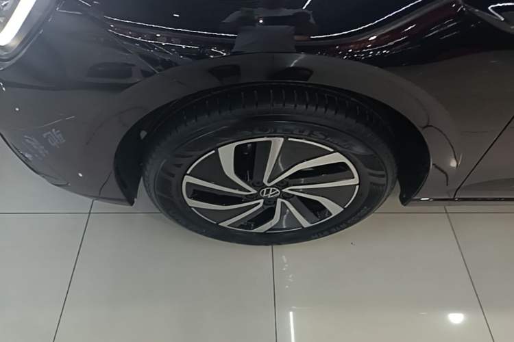 Used Volkswagen Lavida 2023 New Sharp 1.5L Automatic New Wish Edition Exterior 4