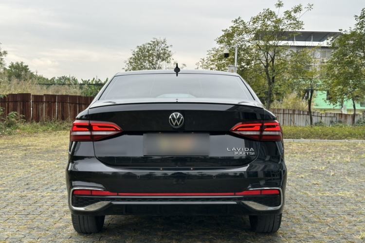 Used Volkswagen Lavida 2023 300TSI DSG Starry Full-Comfort Edition Exterior 5