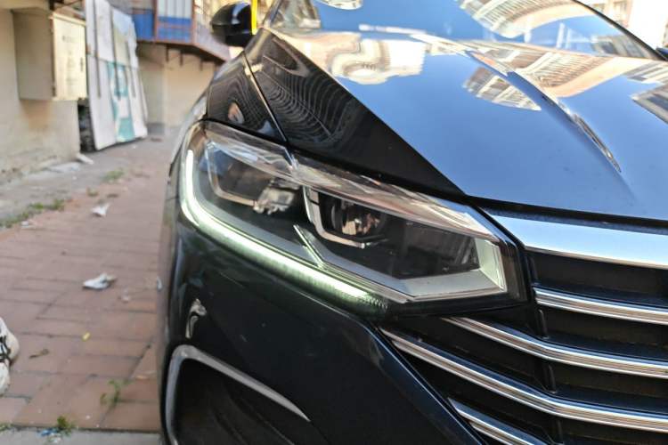 Used Volkswagen Lavida 2023 1.5L Automatic 5 Million Edition Exterior 6