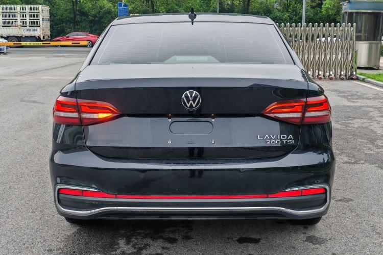Used Volkswagen Lavida 2023 280TSI DSG Full-Comfort Edition Exterior 7