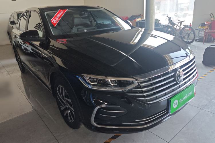 Used Volkswagen Lavida 2023 280TSI DSG Full-Comfort Edition Front Right 45 Deg