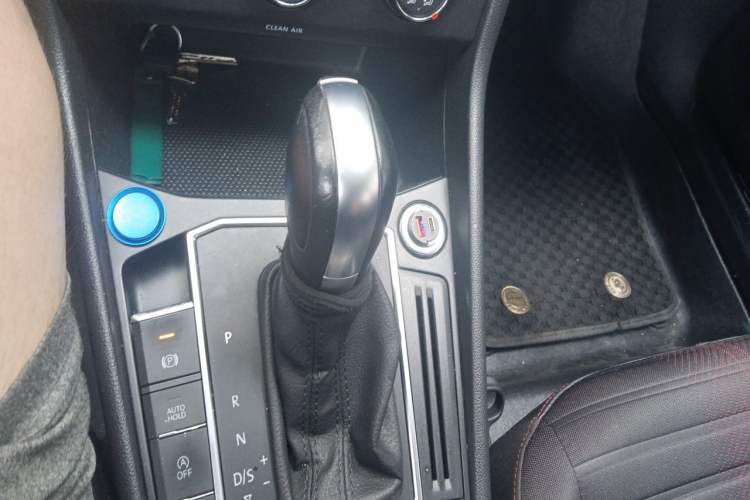 Used Volkswagen Lavida 2023 280TSI DSG Starry Sky Deluxe Edition Gear Lever