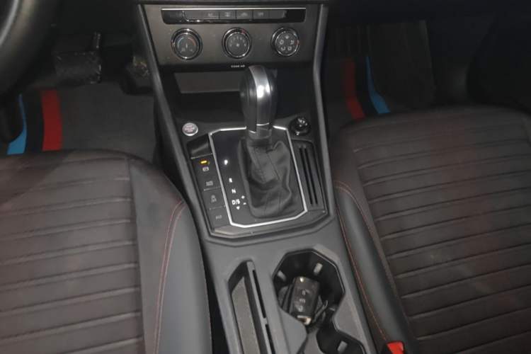 Used Volkswagen Lavida 2023 300TSI DSG Starry Full-Comfort Edition Gear Lever