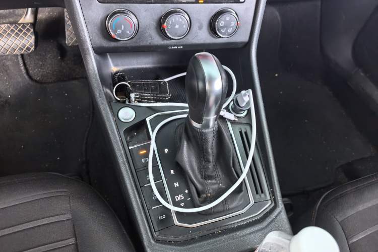 Used Volkswagen Lavida 2023 300TSI DSG Starry Full-Comfort Edition Gear Lever