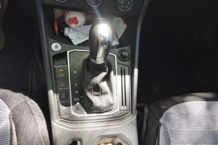 Used Volkswagen Lavida 2023 300TSI DSG Starry Full-Comfort Edition Gear Lever