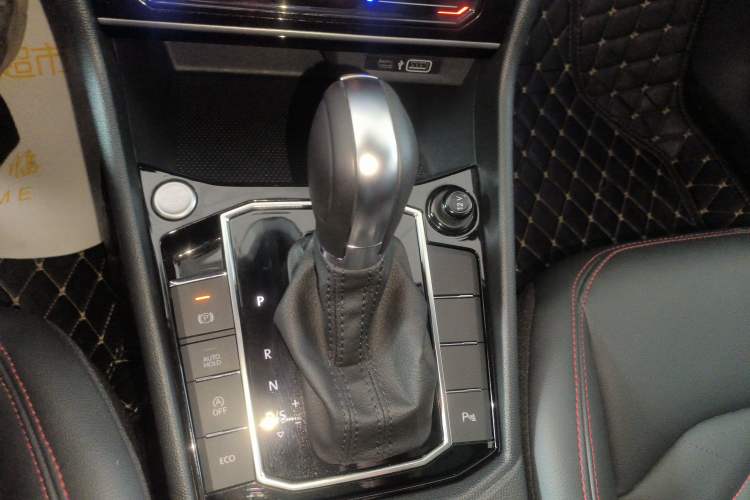 Used Volkswagen Lavida 2023 300TSI DSG Starry Sky Elite Edition Gear Lever