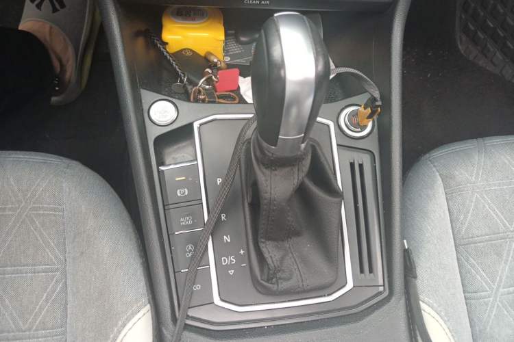 Used Volkswagen Lavida 2023 280TSI DSG Full-Comfort Edition Gear Lever
