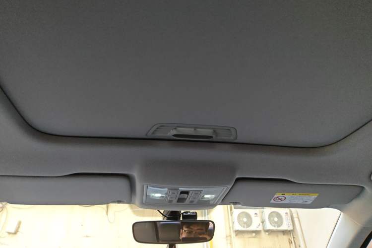 Used Volkswagen Lavida 2023 1.5L Automatic 5 Million Edition Headliner