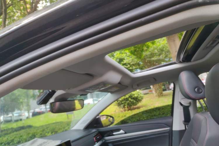 Used Volkswagen Lavida 2023 300TSI DSG Starry Full-Comfort Edition Headliner