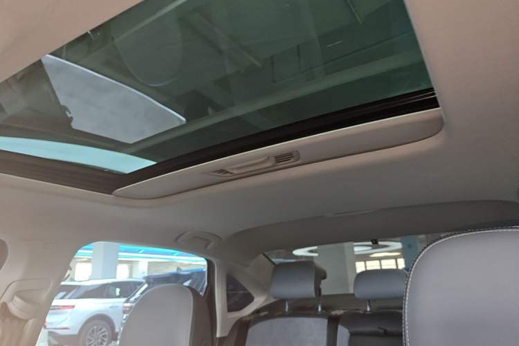 Used Volkswagen Lavida 2023 1.5L Automatic Full-Comfort Edition Headliner
