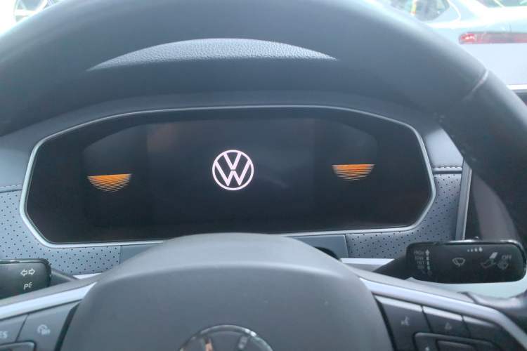 Used Volkswagen Lavida 2023 300TSI DSG Full-Comfort Edition Instrument Cluster