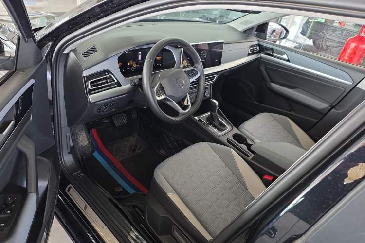 Used Volkswagen Lavida 2023 280TSI DSG Full-Comfort Edition Interior 1
