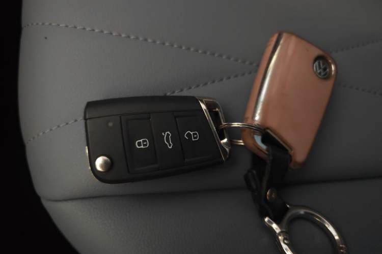 Used Volkswagen Lavida 2023 1.5L Automatic 5 Million Edition Interior 1