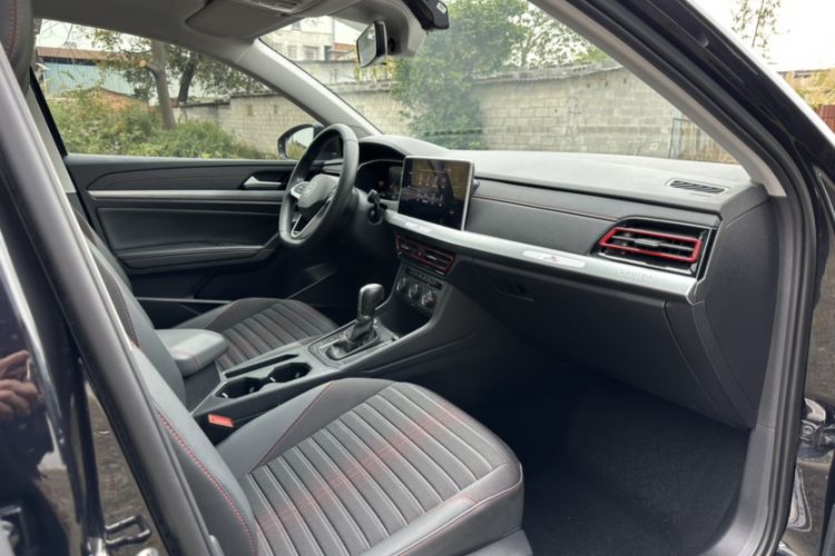 Used Volkswagen Lavida 2023 300TSI DSG Starry Full-Comfort Edition Interior 2