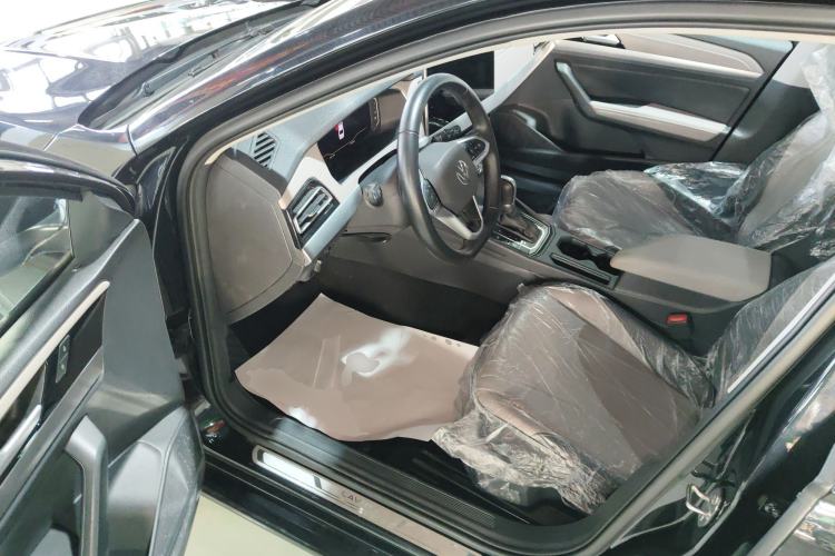 Used Volkswagen Lavida 2023 1.5L Automatic Starry Sky 5 Million Edition Interior 3