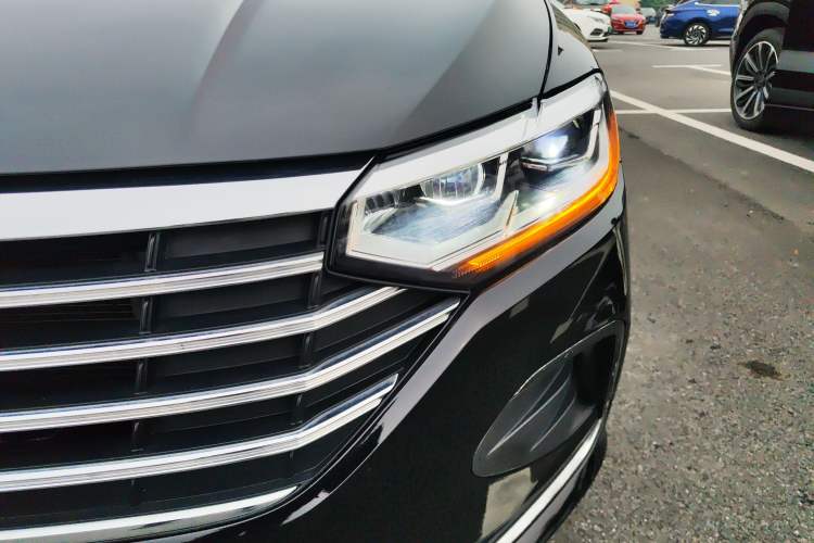 Used Volkswagen Lavida 2023 1.5L Automatic 5 Million Edition Left Front Headlight