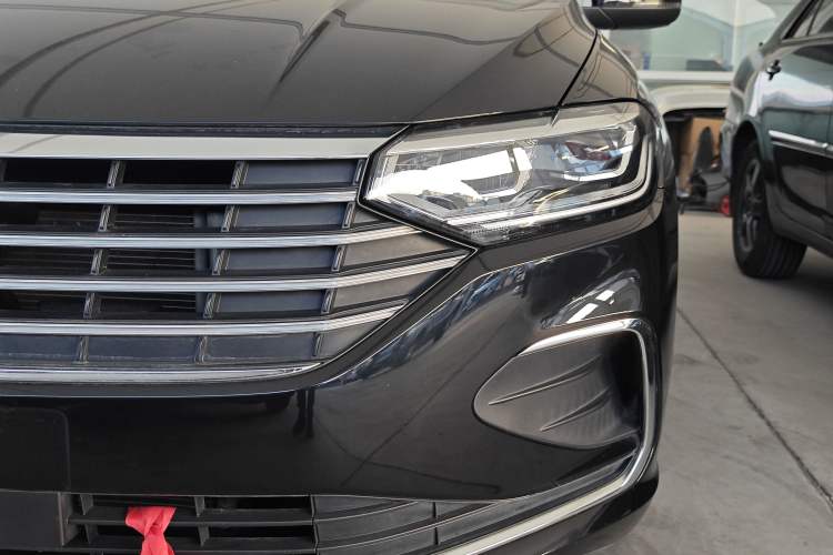 Used Volkswagen Lavida 2023 1.5L Automatic 5 Million Edition Left Front Headlight