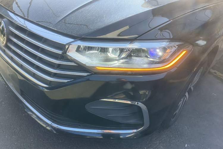 Used Volkswagen Lavida 2023 1.5L Automatic Full-Comfort Edition Left Front Headlight