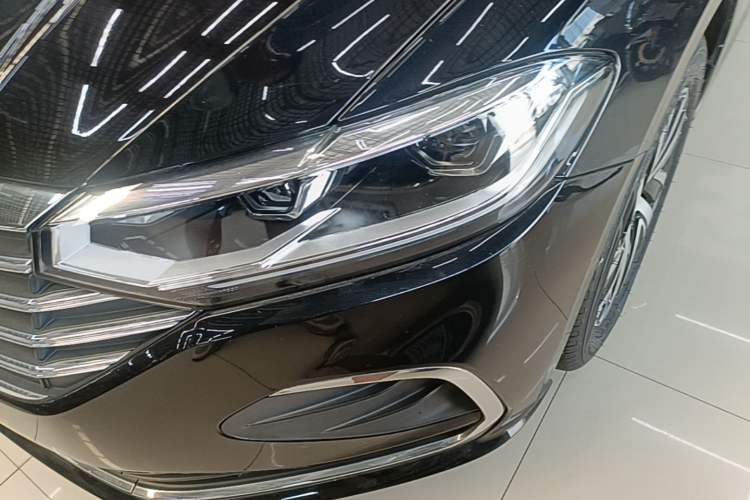 Used Volkswagen Lavida 2023 300TSI DSG Full-Comfort Edition Left Front Headlight