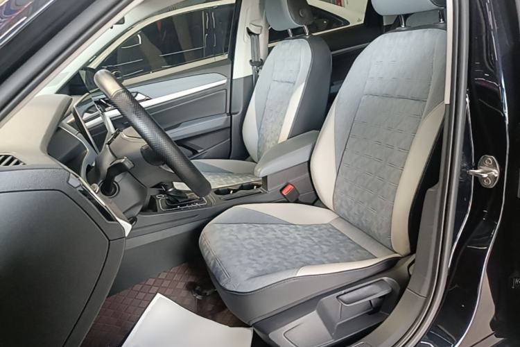 Used Volkswagen Lavida 2023 300TSI DSG Full-Comfort Edition Left Front Seat