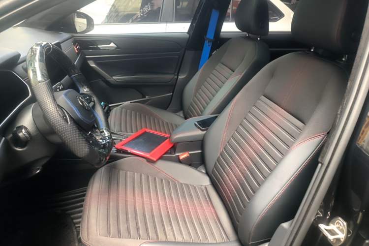 Used Volkswagen Lavida 2023 280TSI DSG Starry Sky Deluxe Edition Left Front Seat