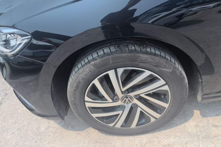 Used Volkswagen Lavida 2023 280TSI DSG Full-Comfort Edition Left Front Wheel Hub