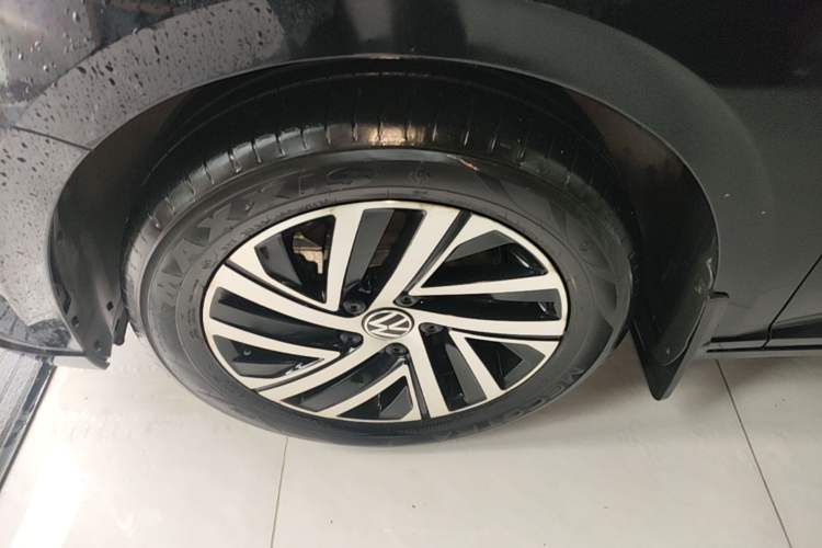 Used Volkswagen Lavida 2023 280TSI DSG Full-Comfort Edition Left Front Wheel Hub