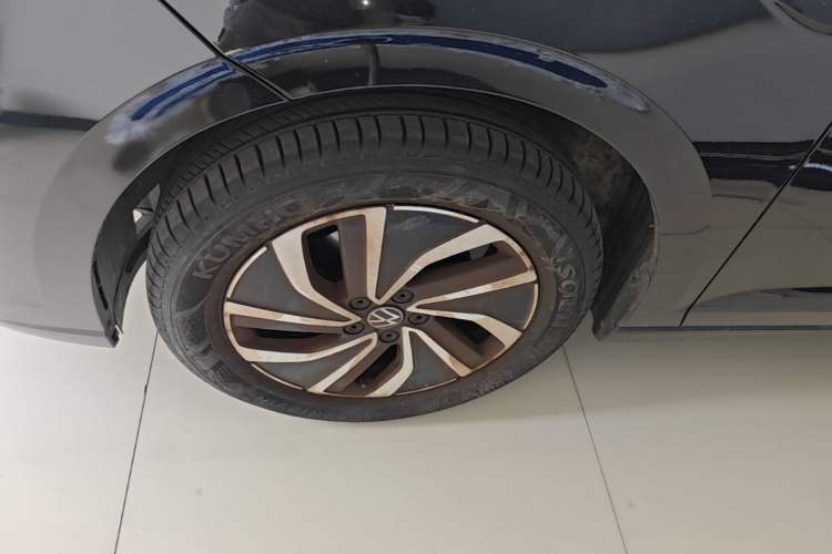 Used Volkswagen Lavida 2023 New Sharp 1.5L Automatic New Wish Edition Left Front Wheel Hub