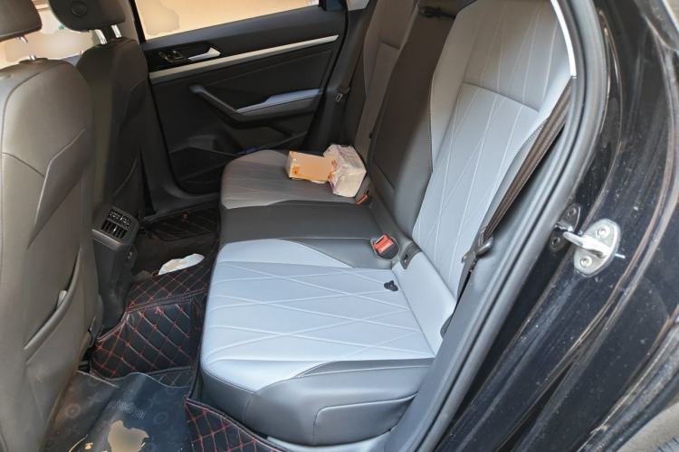 Used Volkswagen Lavida 2023 1.5L Automatic 5 Million Edition Left Rear Seat