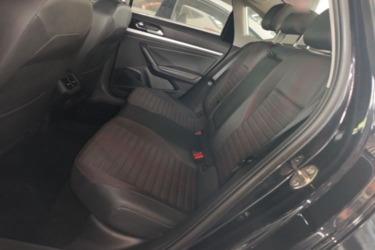 Used Volkswagen Lavida 2023 300TSI DSG Starry Full-Comfort Edition Left Rear Seat