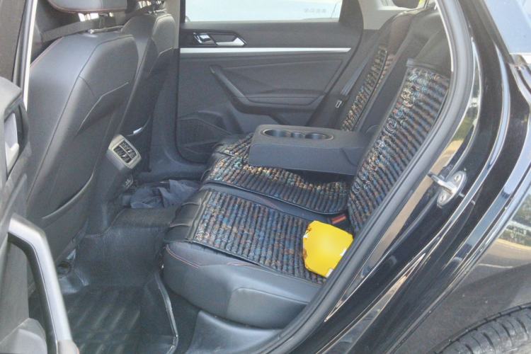 Used Volkswagen Lavida 2023 280TSI DSG Starry Sky Deluxe Edition Left Rear Seat