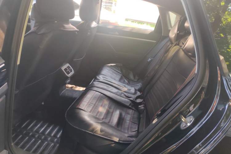 Used Volkswagen Lavida 2023 300TSI DSG Full-Comfort Edition Left Rear Seat