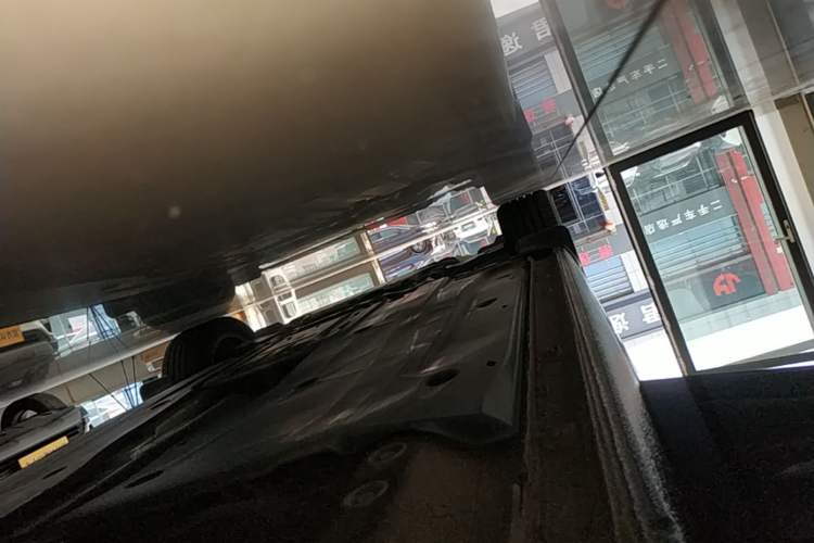 Used Volkswagen Lavida 2023 1.5L Automatic 5 Million Edition Left Side Sill