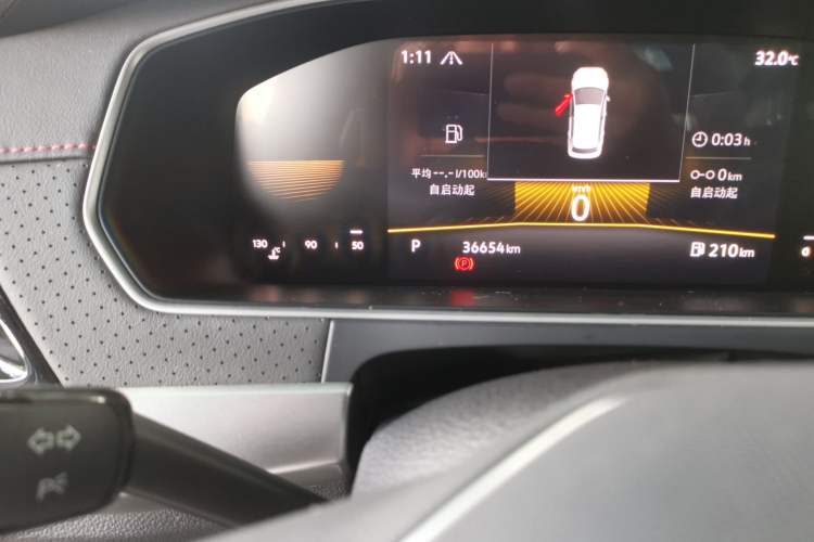 Used Volkswagen Lavida 2023 280TSI DSG Starry Sky Deluxe Edition Odometer Close Up