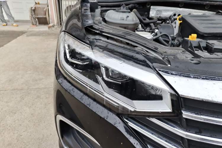 Used Volkswagen Lavida 2023 1.5L Automatic 5 Million Edition Right Front Headlight