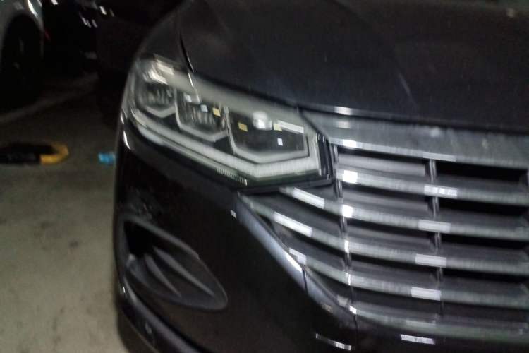 Used Volkswagen Lavida 2023 1.5L Automatic De Yi Edition Right Front Headlight