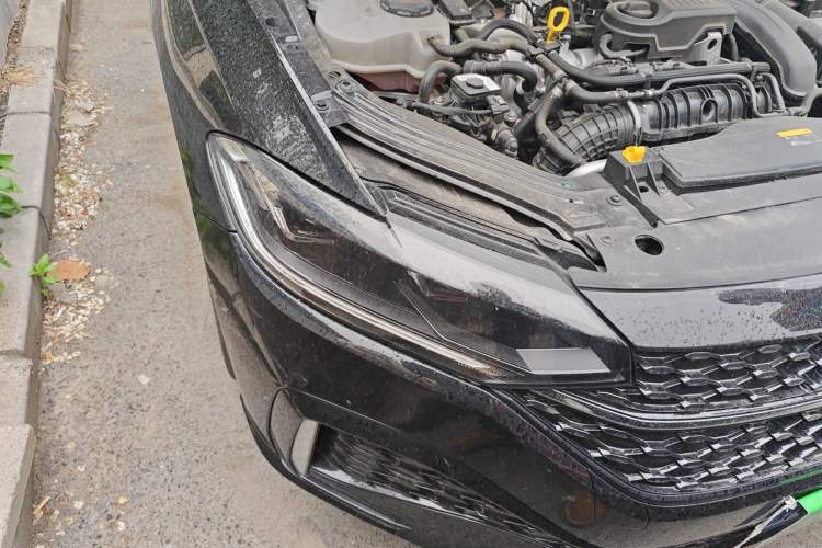 Used Volkswagen Lavida 2023 300TSI DSG Starry Full-Comfort Edition Right Front Headlight