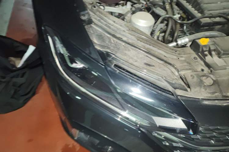 Used Volkswagen Lavida 2023 280TSI DSG Starry Sky Deluxe Edition Right Front Headlight