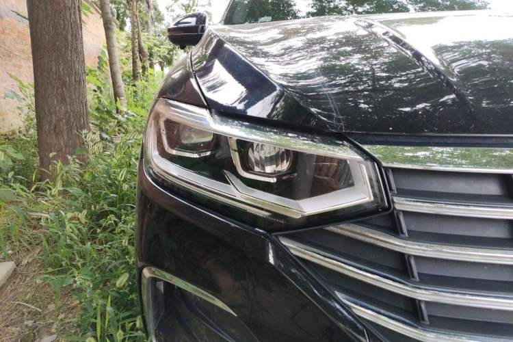 Used Volkswagen Lavida 2023 1.5L Automatic 5 Million Edition Right Front Headlight