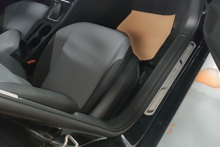 Used Volkswagen Lavida 2023 Revised Version 1.5L Automatic Starry Sky Edition – 5 Million Units Right Front Seat