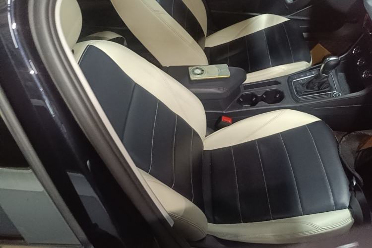 Used Volkswagen Lavida 2023 300TSI DSG Starry Full-Comfort Edition Right Front Seat