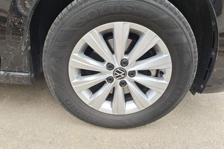 Used Volkswagen Lavida 2023 New Sharp 1.5L Automatic Excellent New Edition Right Front Wheel Hub