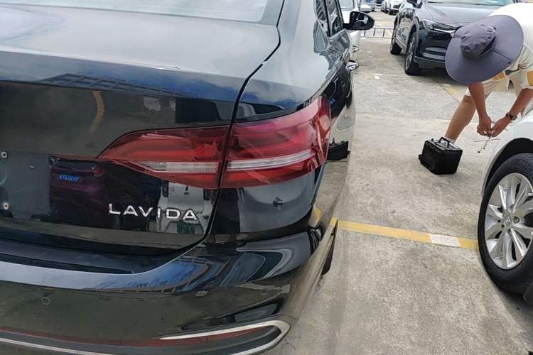 Used Volkswagen Lavida 2023 1.5L Automatic 5 Million Edition Right Rear Taillight