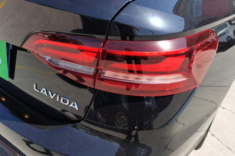 Used Volkswagen Lavida 2023 1.5L Automatic 5 Million Edition Right Rear Taillight