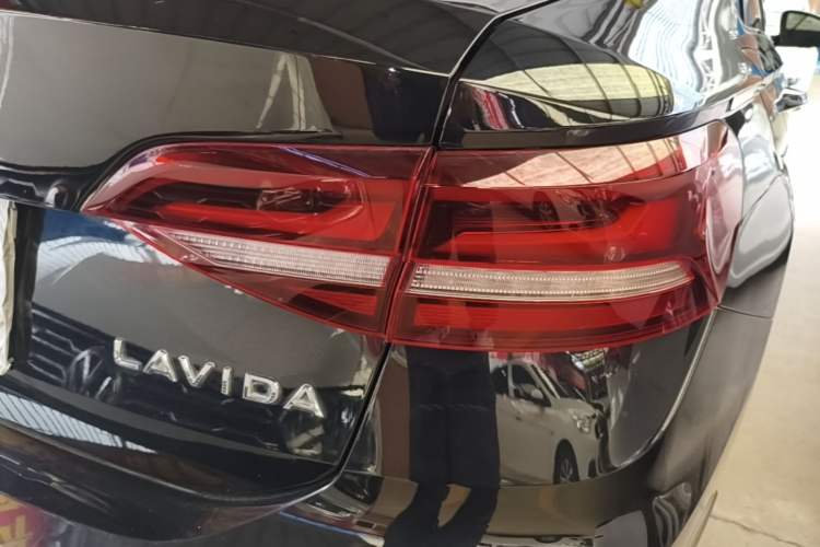 Used Volkswagen Lavida 2023 1.5L Automatic 5 Million Edition Right Rear Taillight