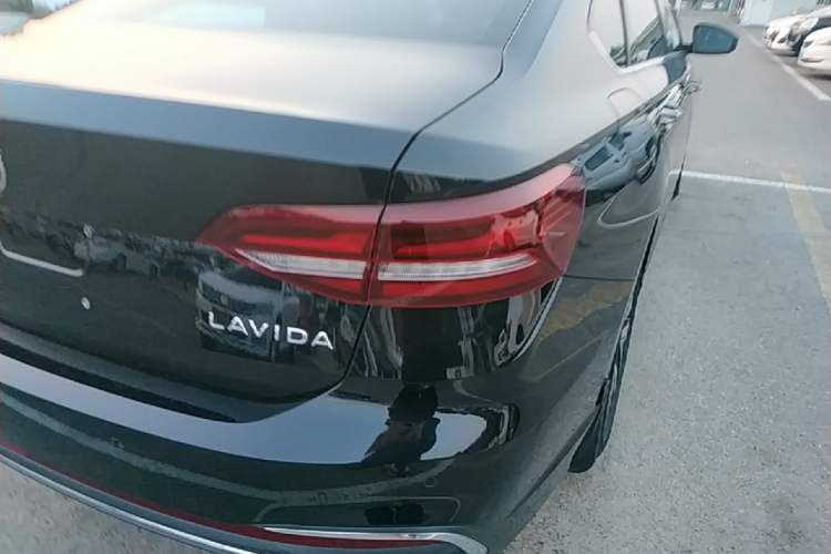 Used Volkswagen Lavida 2023 1.5L Automatic 5 Million Edition Right Rear Taillight