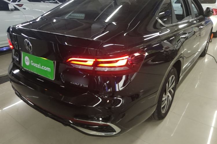 Used Volkswagen Lavida 2023 280TSI DSG Starry Sky Deluxe Edition Right Rear Taillight