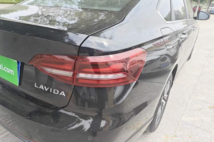 Used Volkswagen Lavida 2023 Revised Version 1.5L Automatic – Full-Option Edition Right Rear Taillight