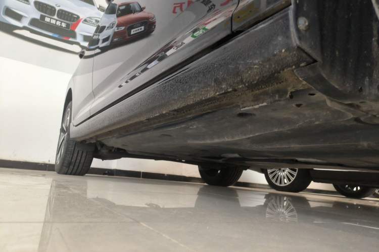 Used Volkswagen Lavida 2023 300TSI DSG Starry Sky Elite Edition Right Side Sill