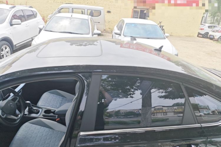 Used Volkswagen Lavida 2023 Revised Version 1.5L Automatic – Full-Option Edition Roof